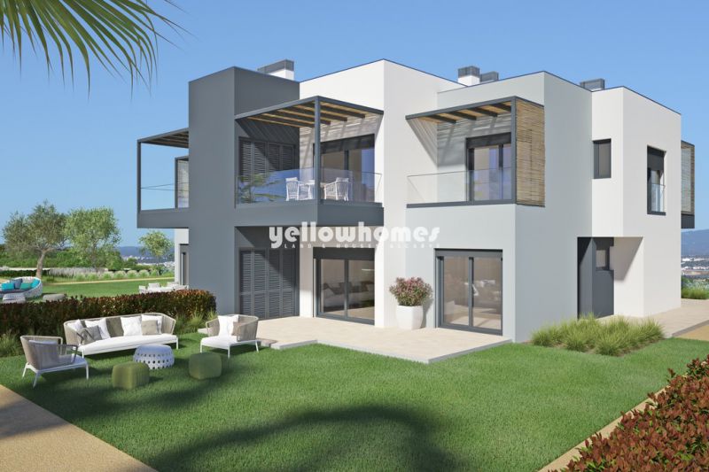 Newly built 1+2 bedroom apartments with communal pool near Carvoeiro 